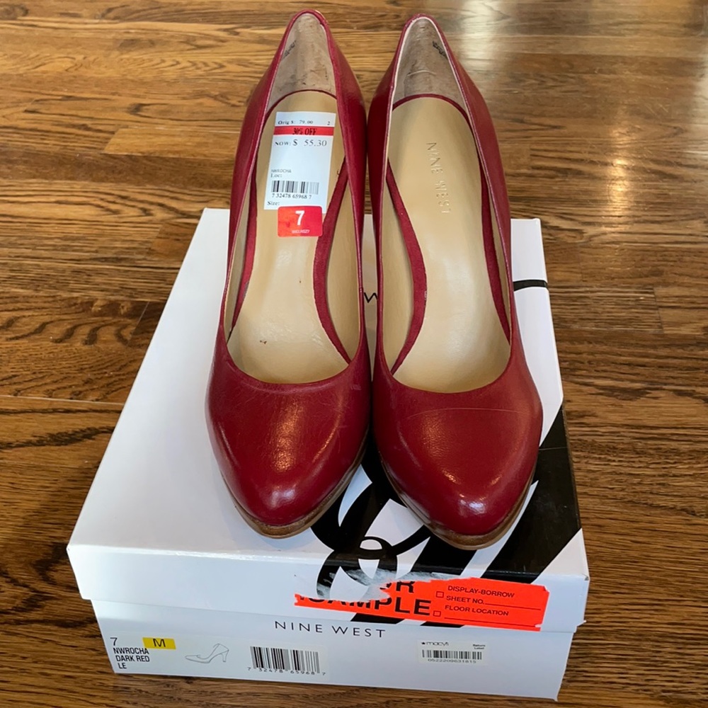 Nine West Rocha Red Pumps